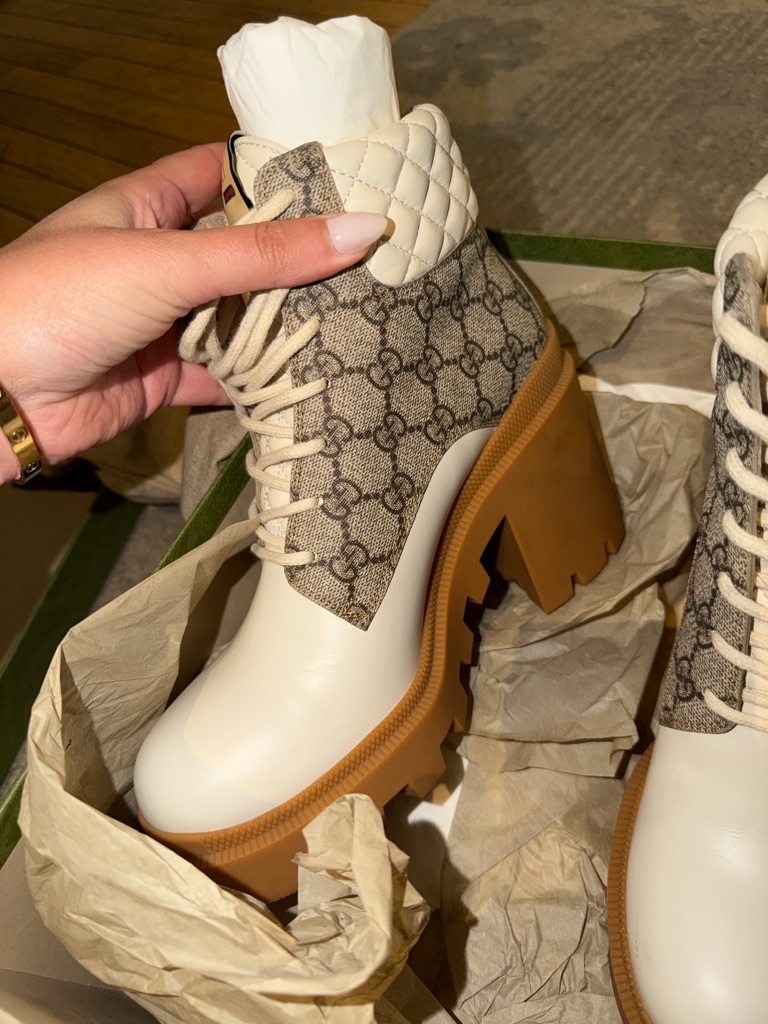 Gucci Apollo Gg Supreme Nappa Samoa Quilted Lace Up Ankle Boots Sz 39 1/2 White
